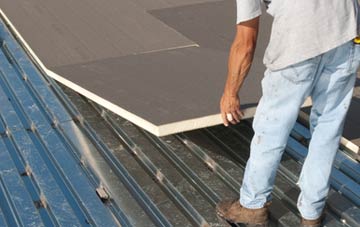 benefits of insulating Three Fingers flat roofing